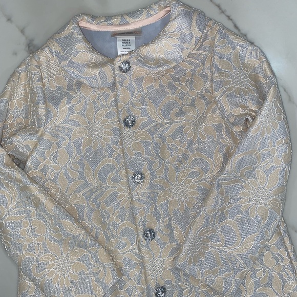 Worn once for wedding. Size 6. Girls coat - Picture 2 of 6